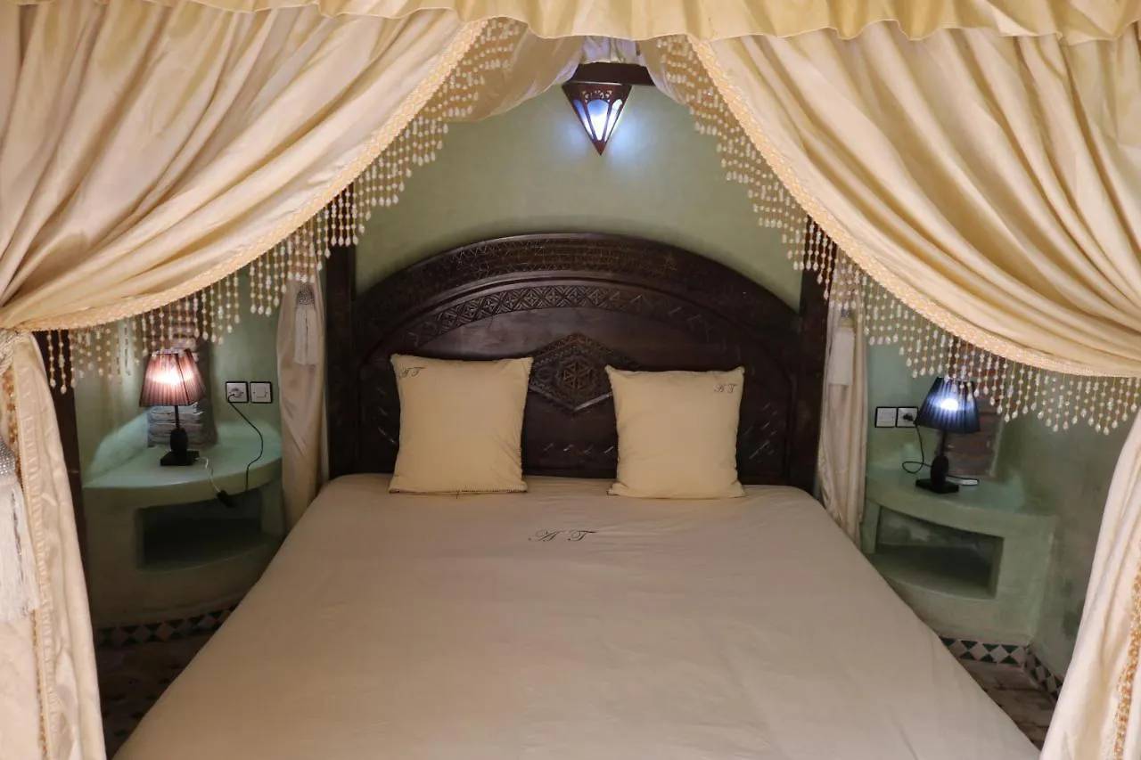 Villa Grenadine 에사우이라 B&B